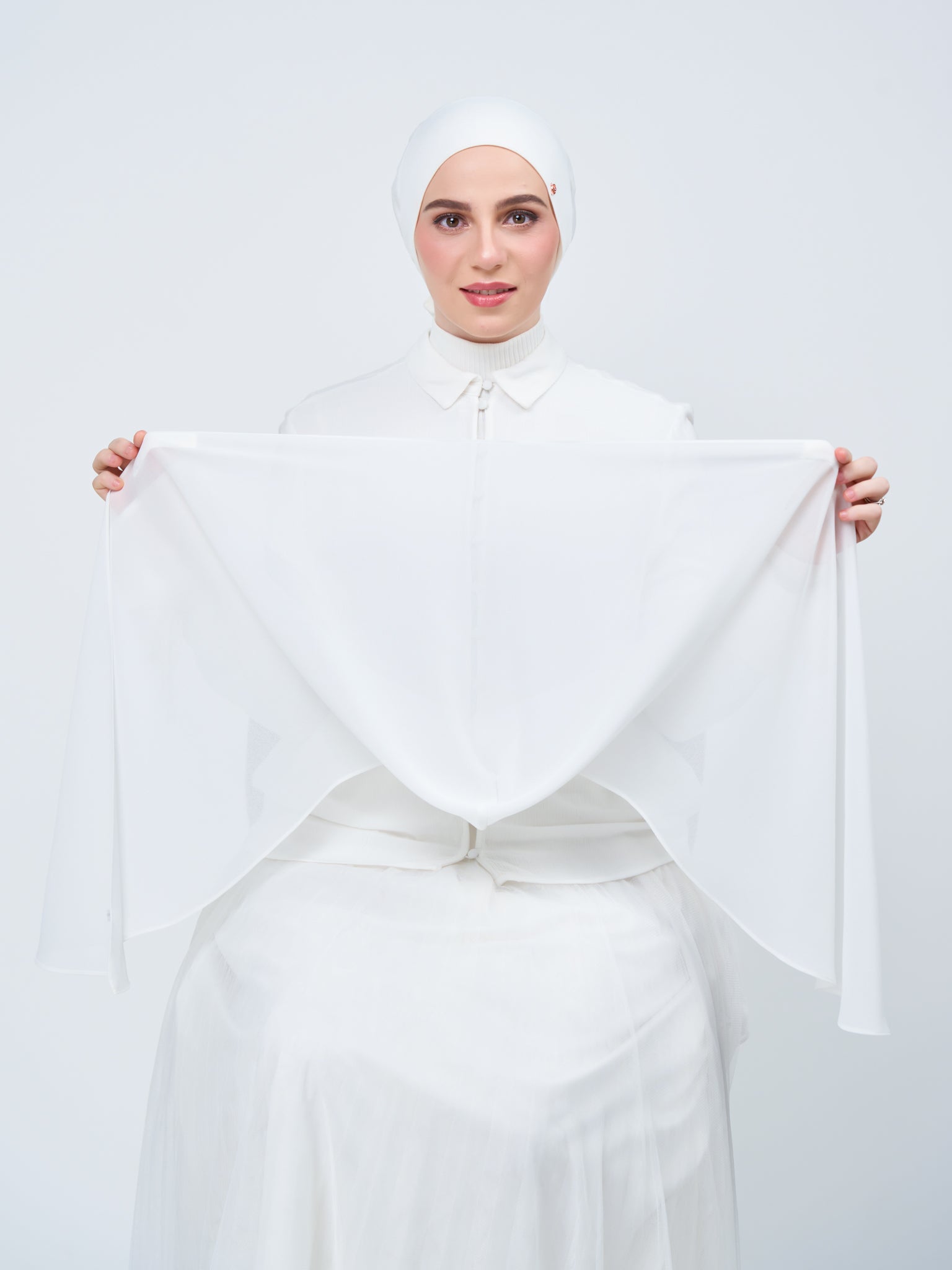 [★New] HoodX in Bridal White