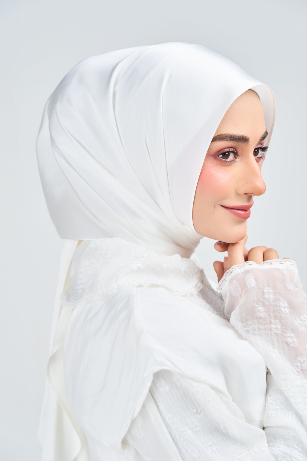[★New] HoodX⁺Plus Luxe in Timeless White